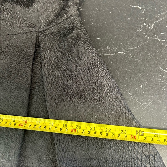 Classic Black Cocktail Prep Goth Grunge Snake Print Textured Dress Size 12 - Picture 10 of 13